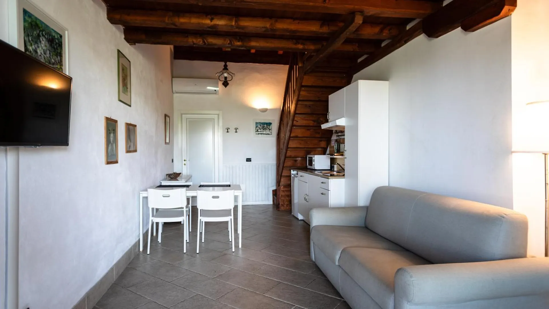 Agriturismo Da Gesi Sale Marasino 0*,  Italy