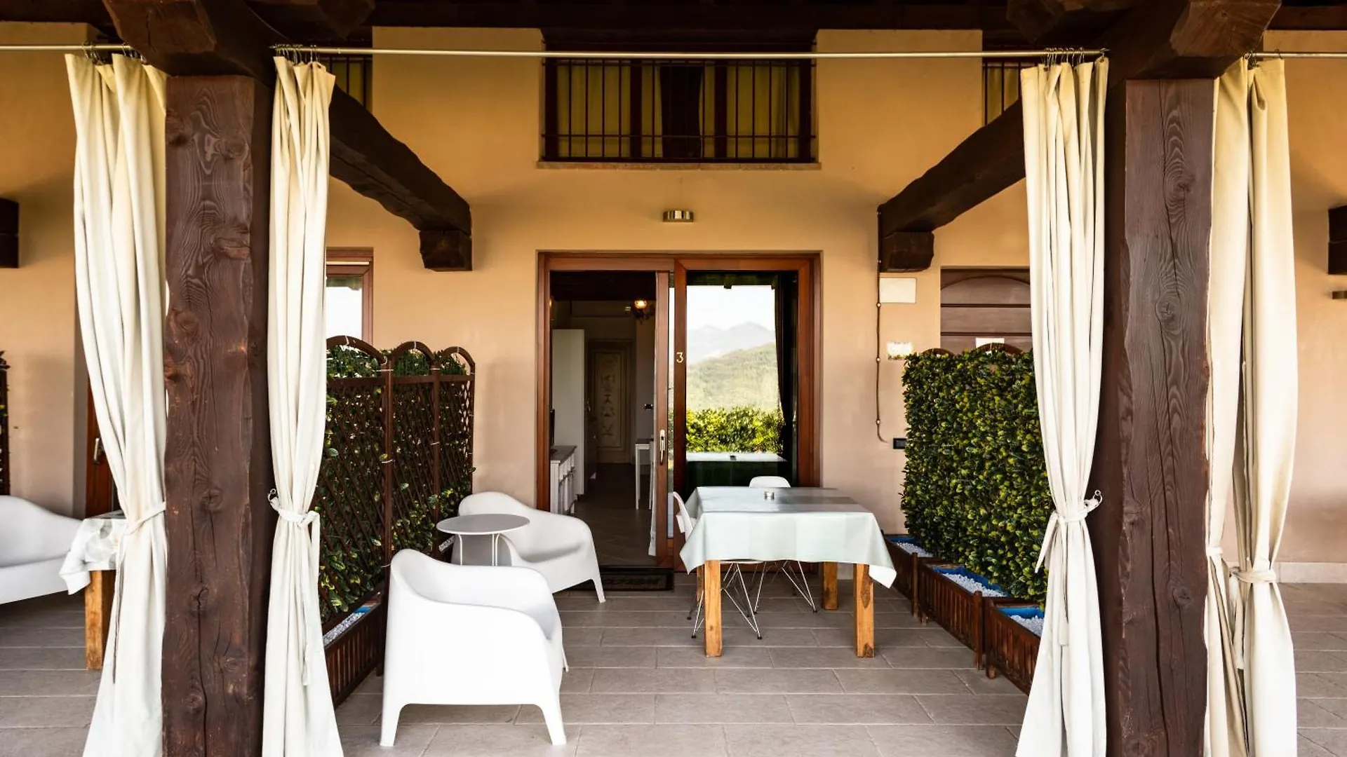 Agriturismo Da Gesi Sale Marasino 0*,