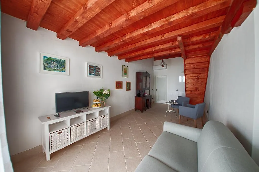 Agriturismo Da Gesi Sale Marasino Vakantieboerderij