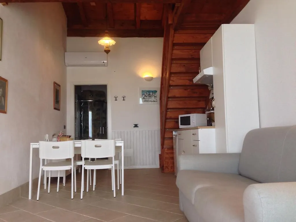 Farm stay Agriturismo Da Gesi Sale Marasino Italy