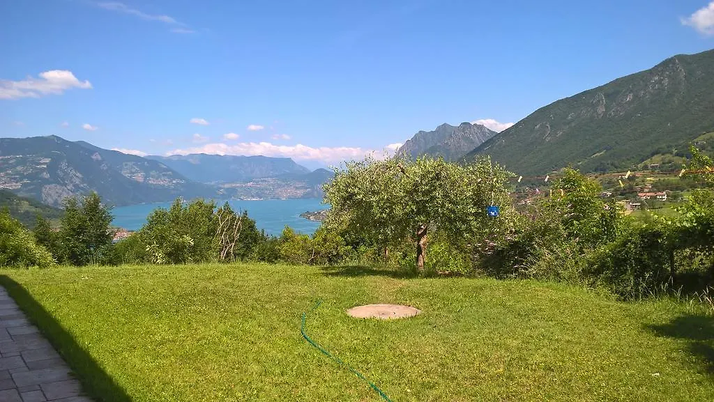 Vakantieboerderij Agriturismo Da Gesi Sale Marasino